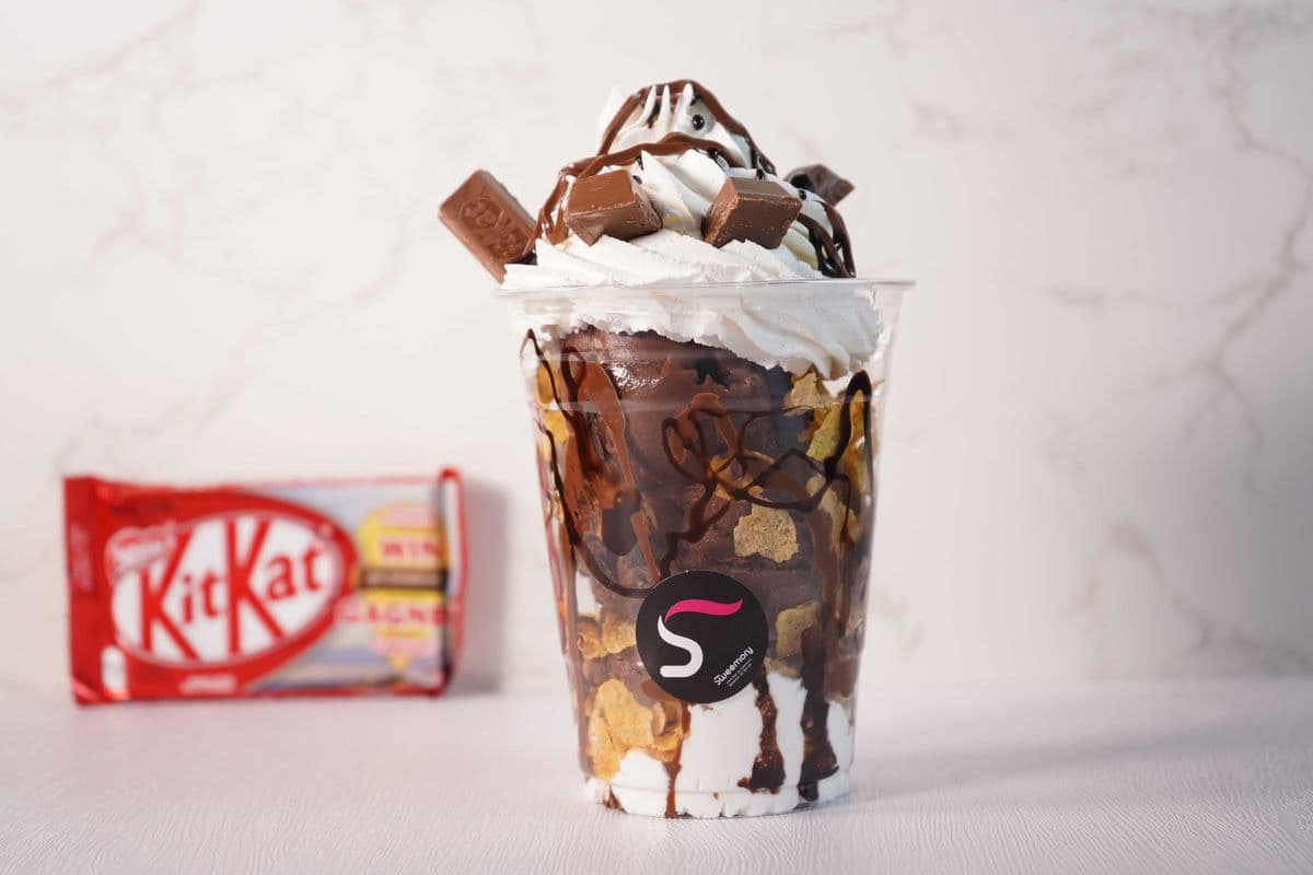Sundae Large / Grande - KitKat