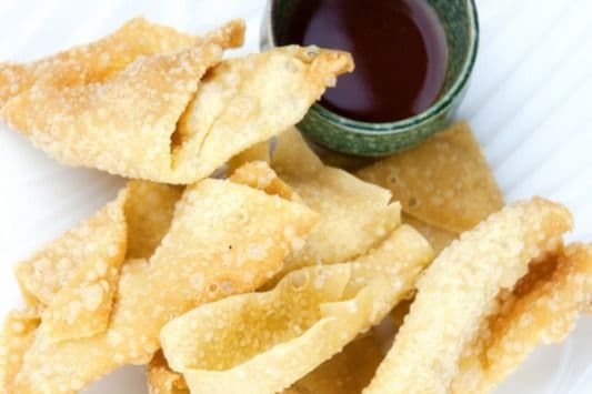 9. Golden Fried Wontons (10 pcs)