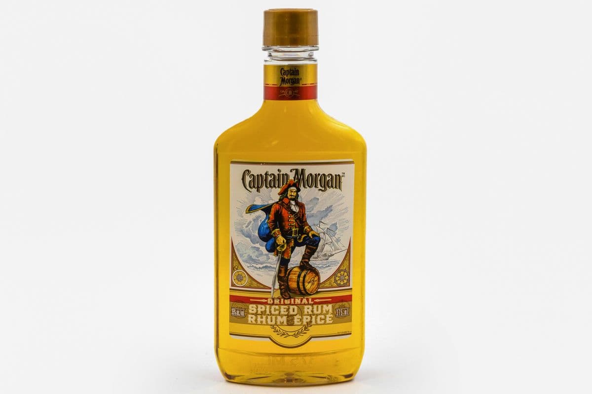 Captain Morgan Spiced Rum (375 ml) (1 x 375ML)