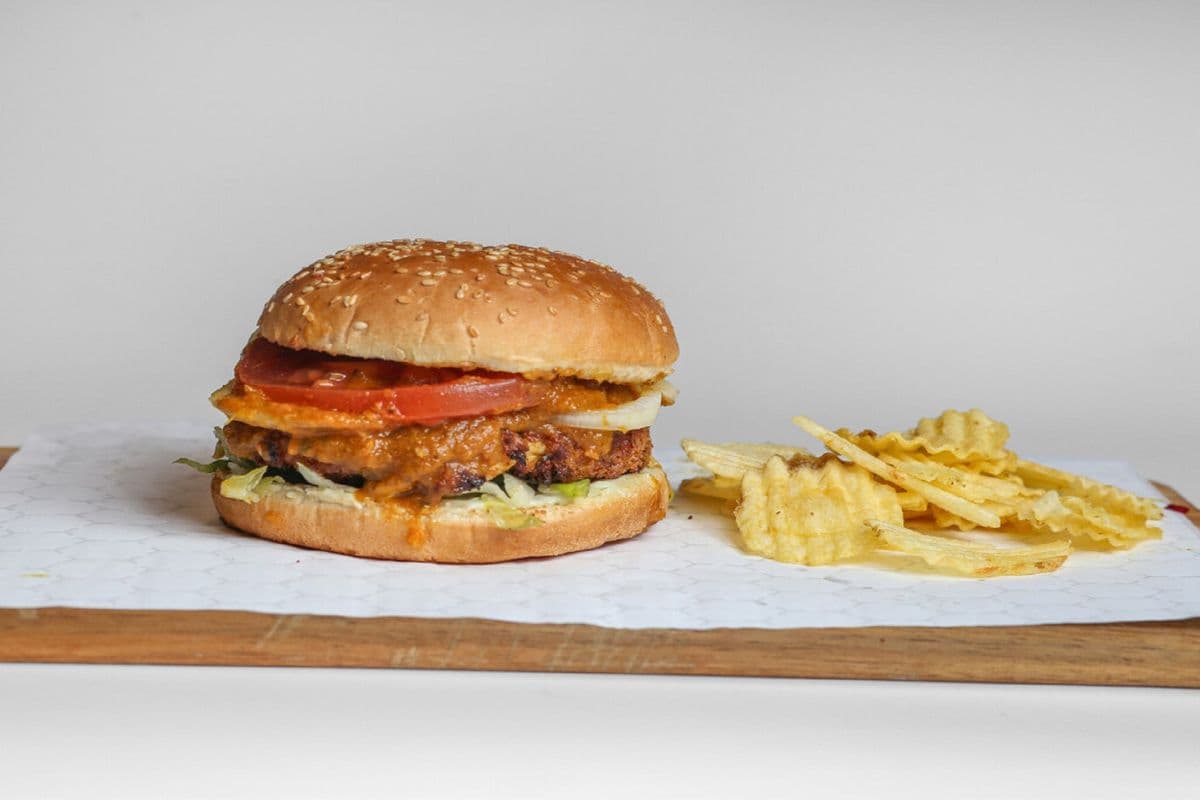 Ultimate Paneer Makhani Burger