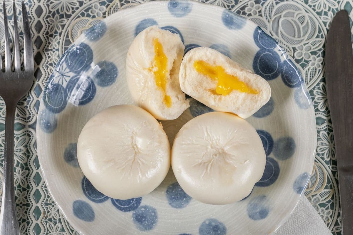 111. Sweet Custard Buns (3 pcs)