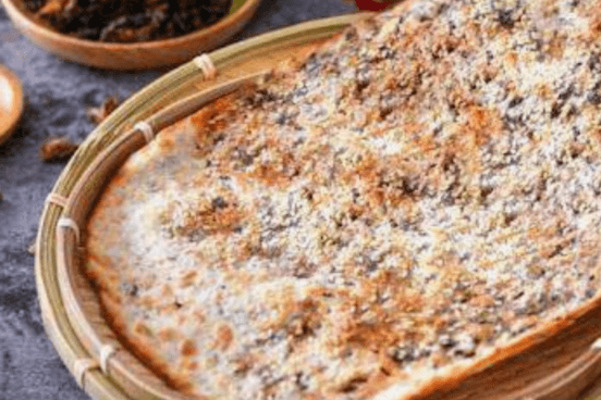Meigan Cai pork pizza 梅干菜锅盔