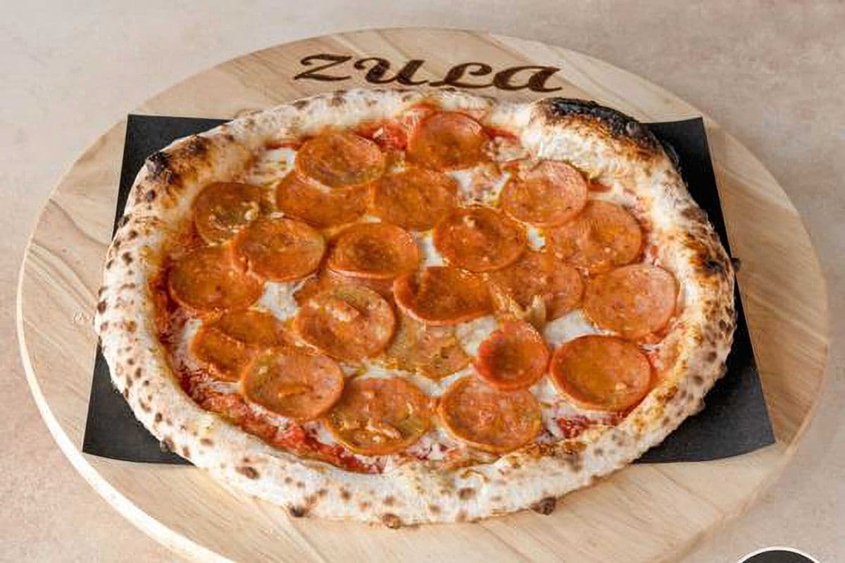 Halal Pepperoni (12 Inch Thin Crust)
