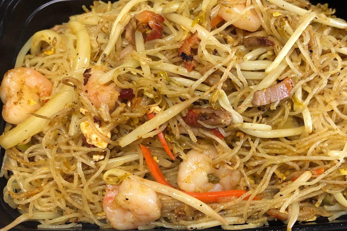 89. Singapore Style Rice Noodles