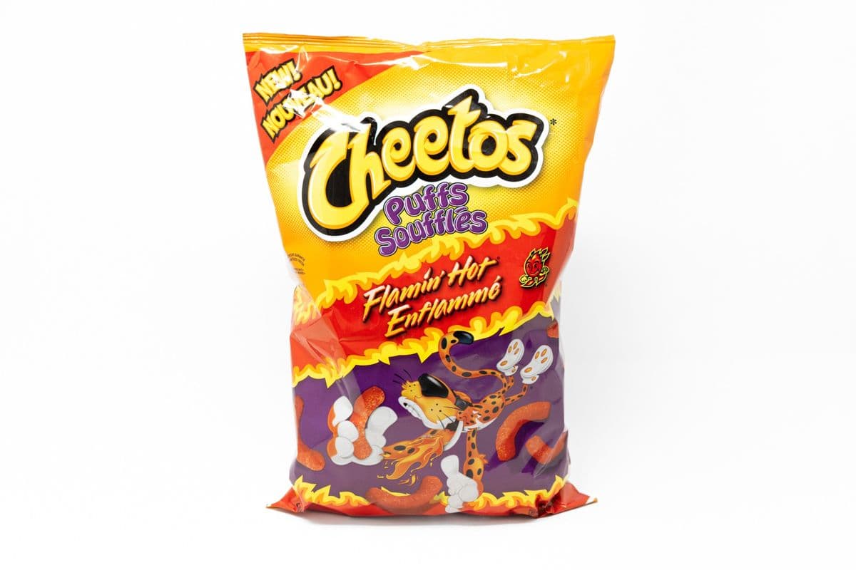 Cheetos Crunchy Flamin' Hot Cheese (280 - 310g)