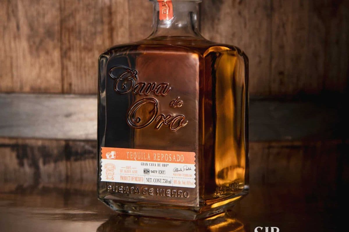 Cava De Oro Reposado (1 x 750 ml)