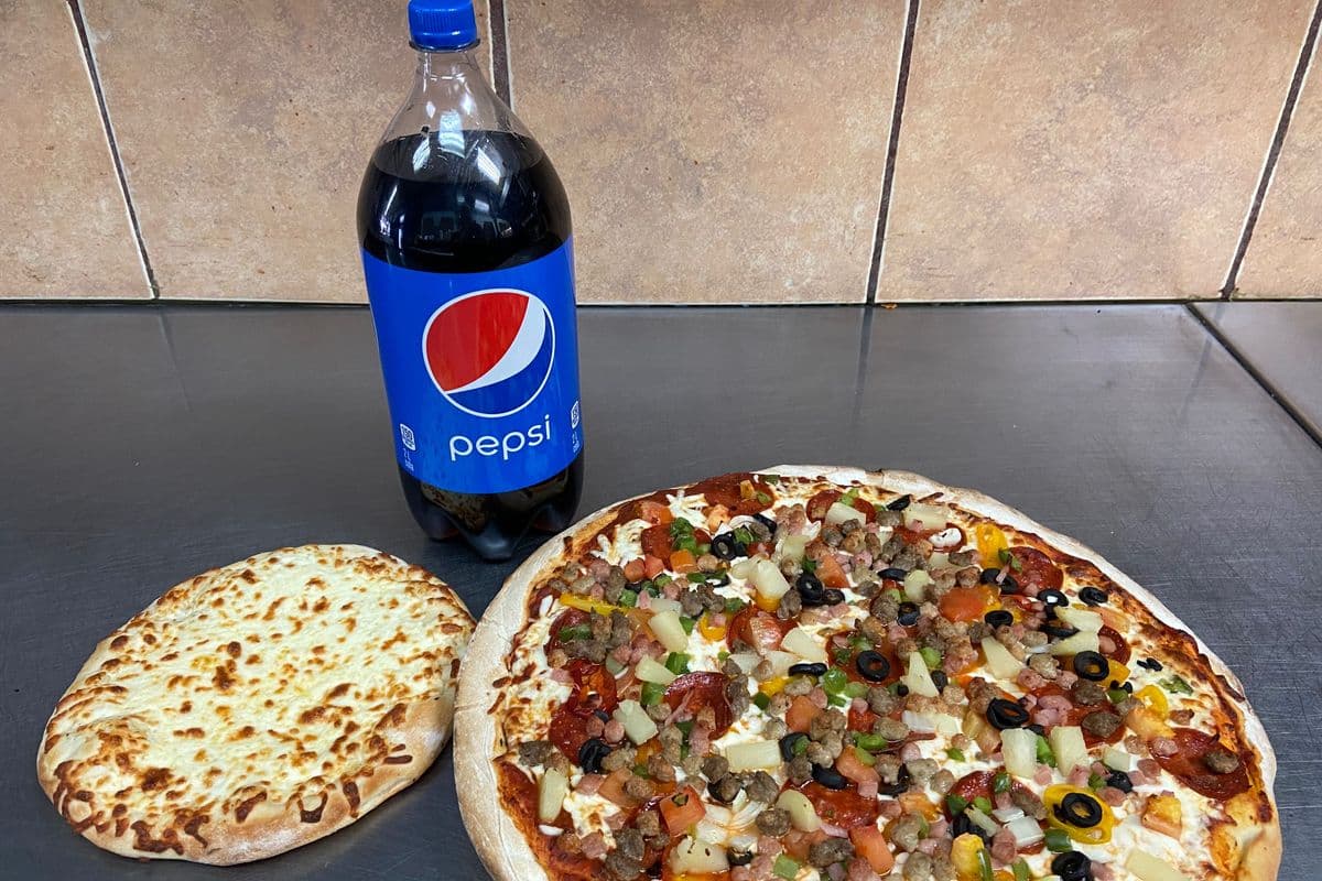 Jumbo House Pizza, Small Garlic Fingers with Cheese and 2L Pop Special Combo