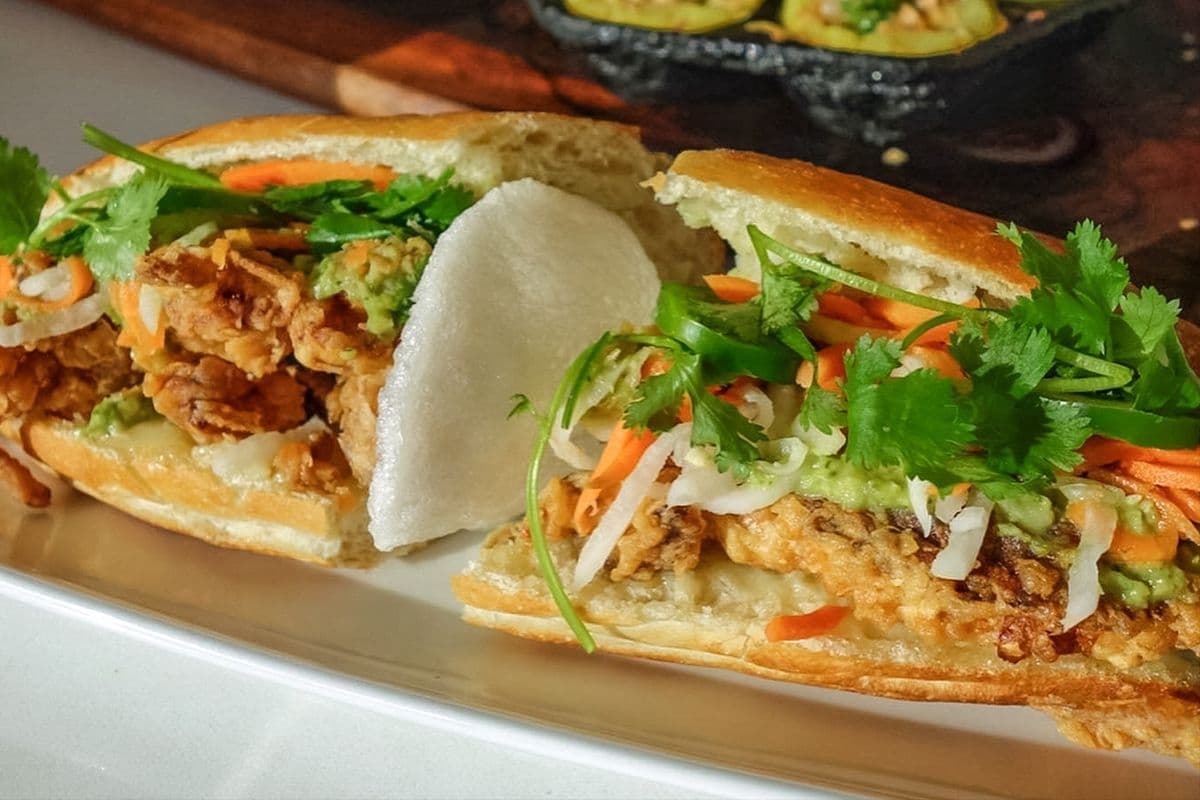 Bánh Mì Soft Shell Crab