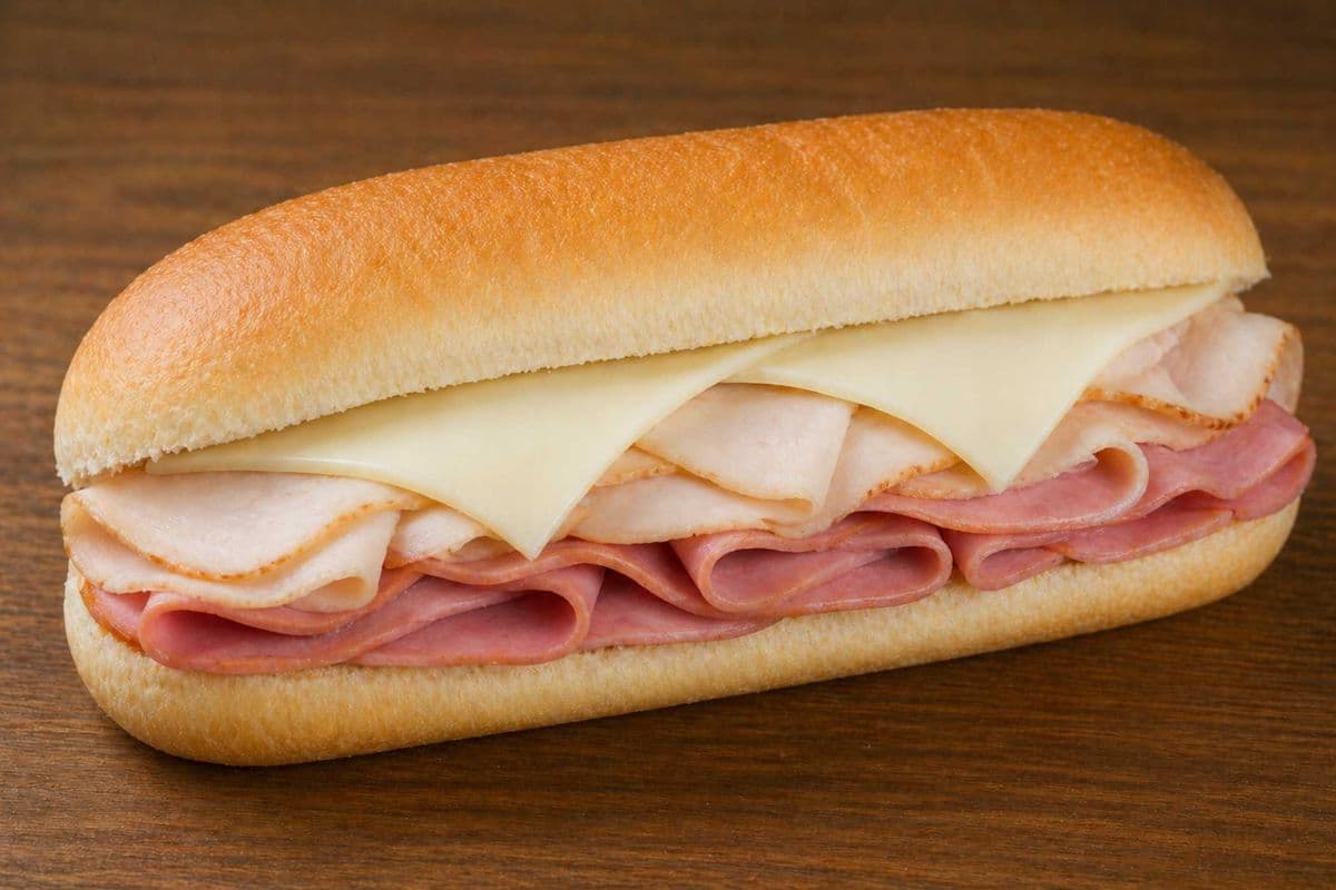 6" Turkey smoked beef Sub