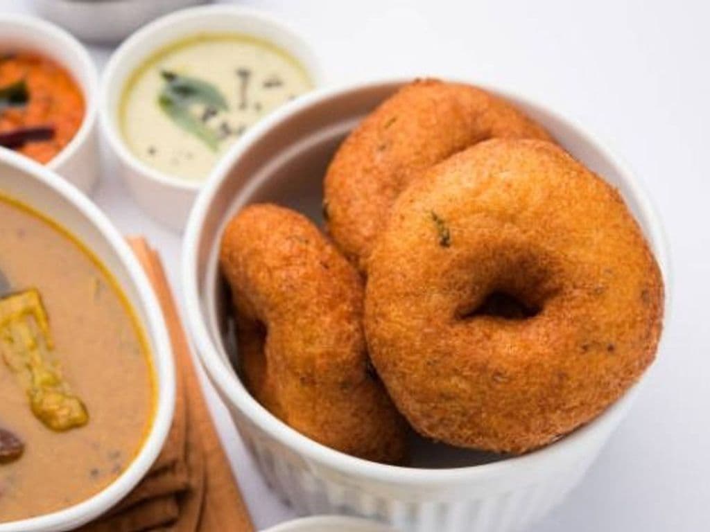 Plain Vada 3 Pc