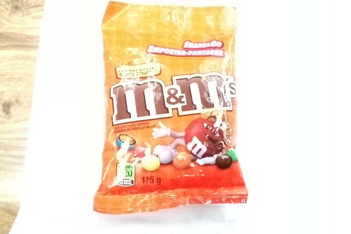 M & M Peanut Butter (red) Bag (120 g)