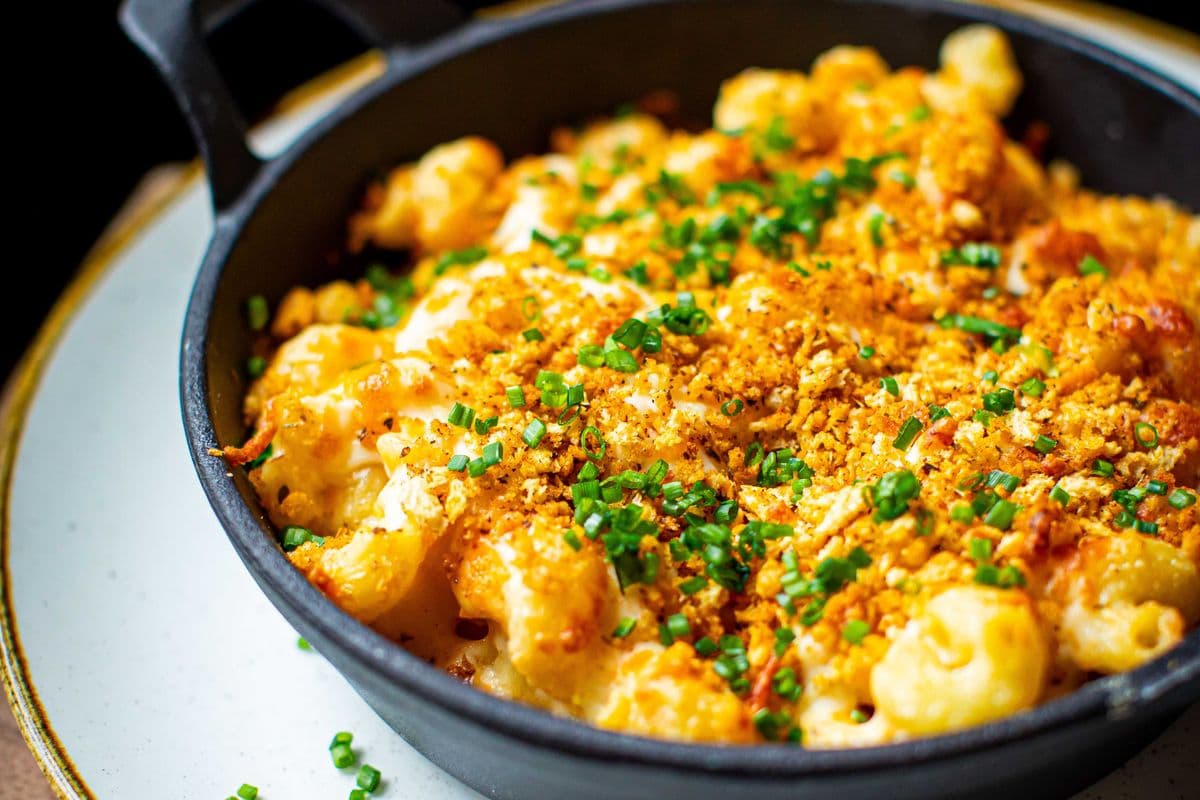Classic Asiago & Cheddar Mac