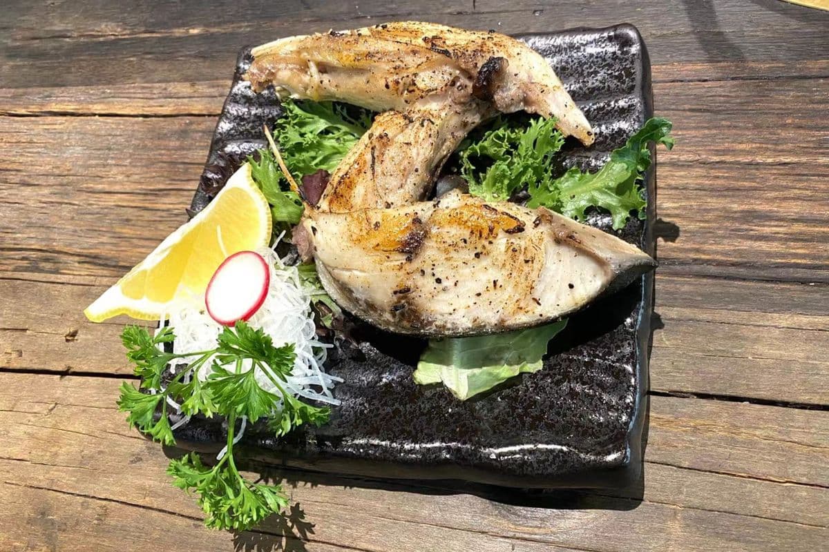 H12. Pan-fried Yellowtail Neck