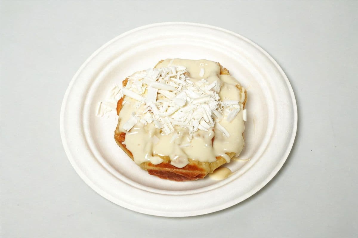 Belgium White Chocolate Waffle