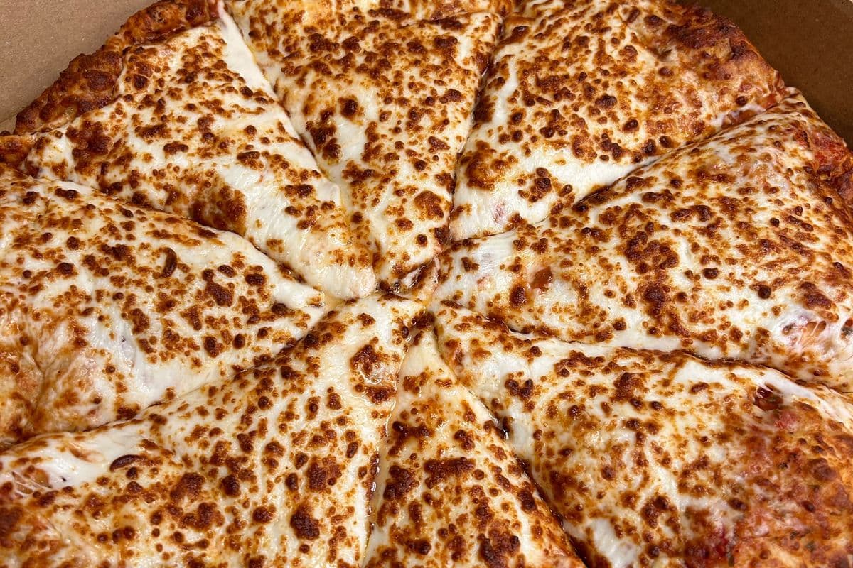 Build Your Own Medium Pizza
