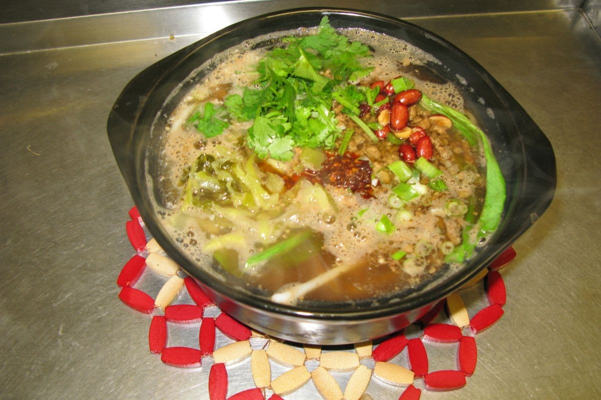9. Pork Paste Rice Noodle Soup 肉末米粉