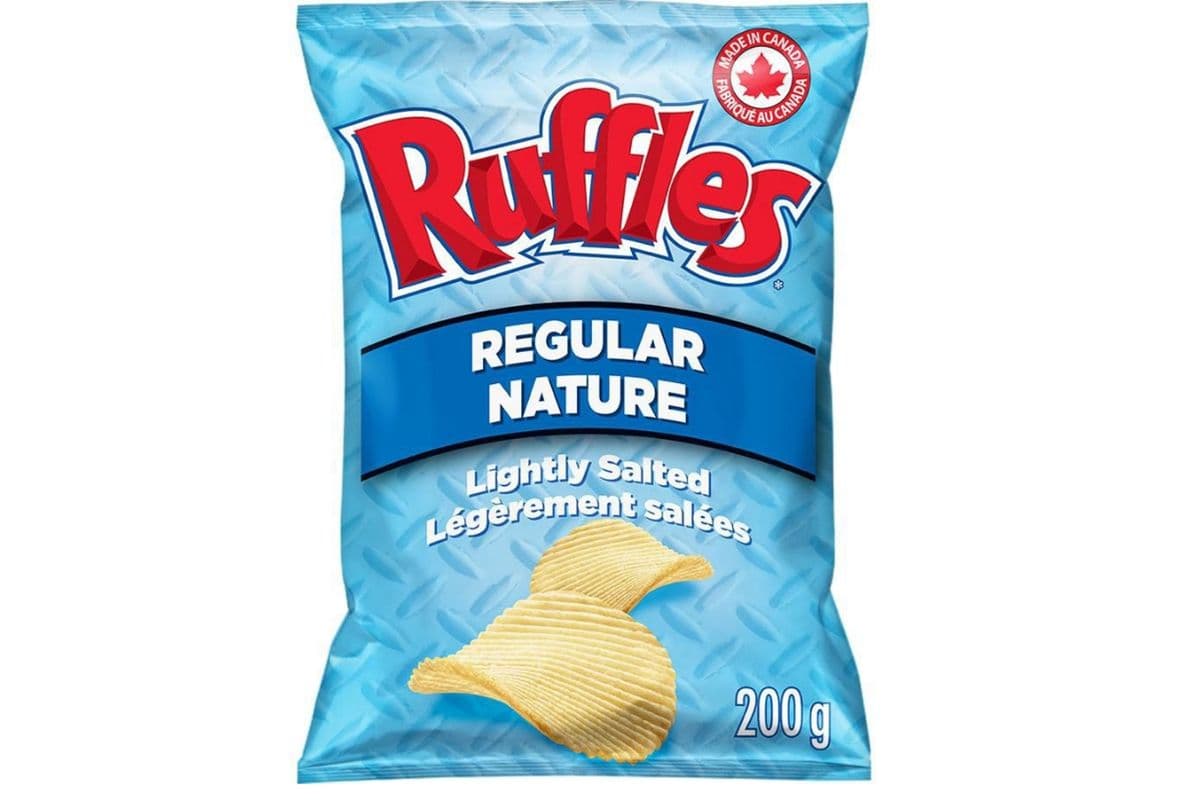 Ruffles Regular Lightly Salted (200 g)