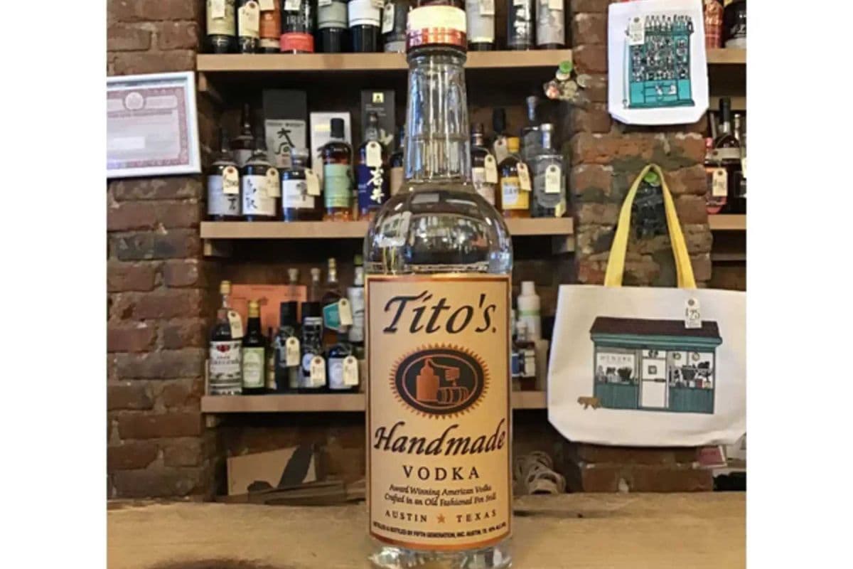 TITO'S VODKA (1 x 750ml)