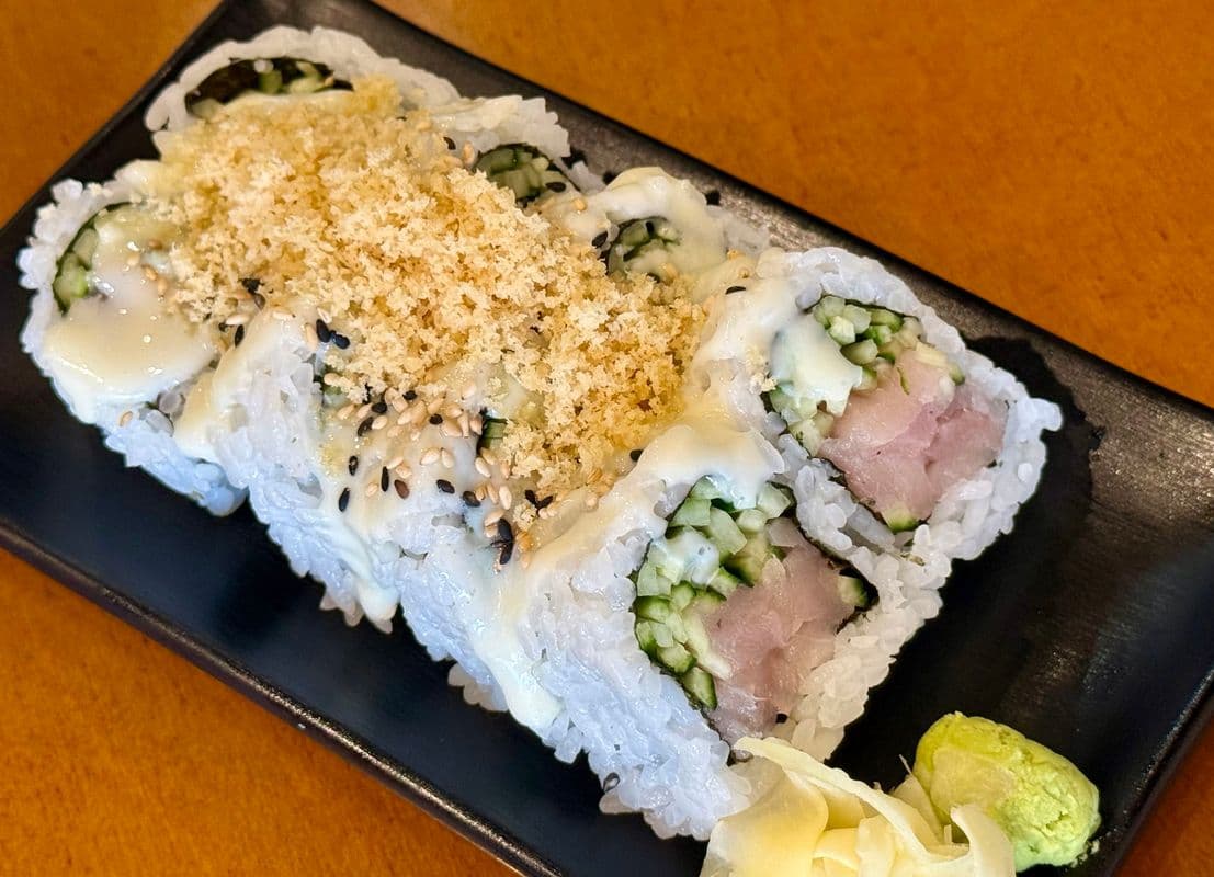 Crunchy Tuna Roll (8 pcs)