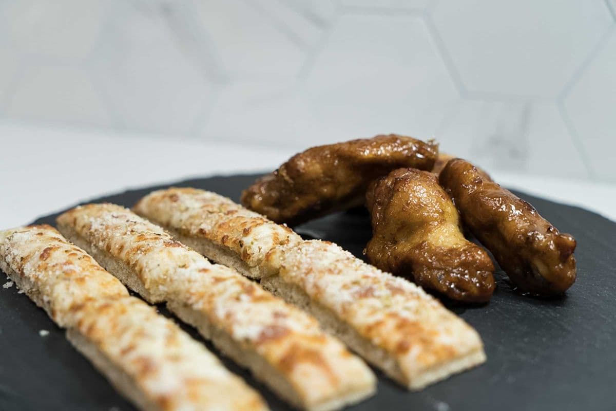 Cheese Sticks (10 pcs)