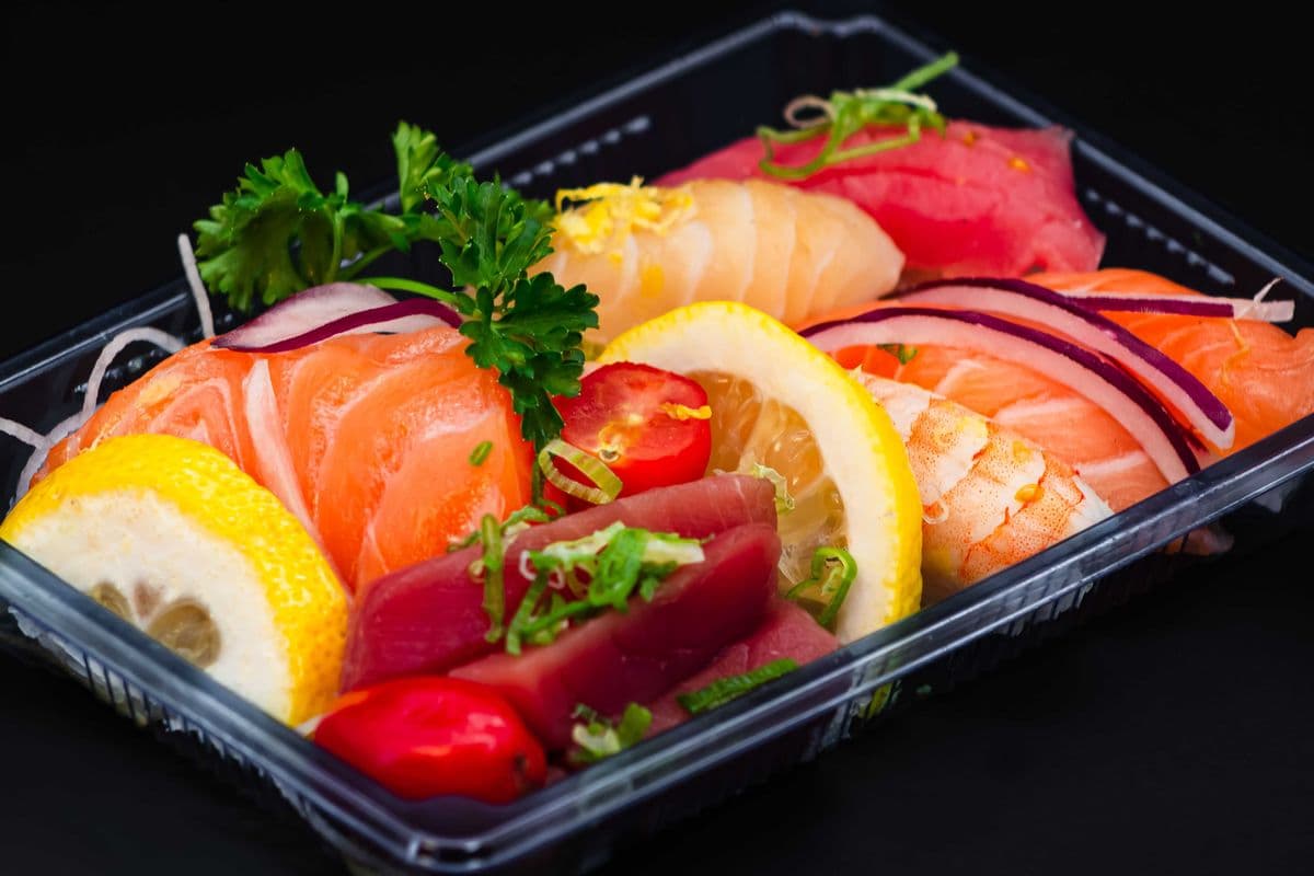 Sashimi Sushi Combo A