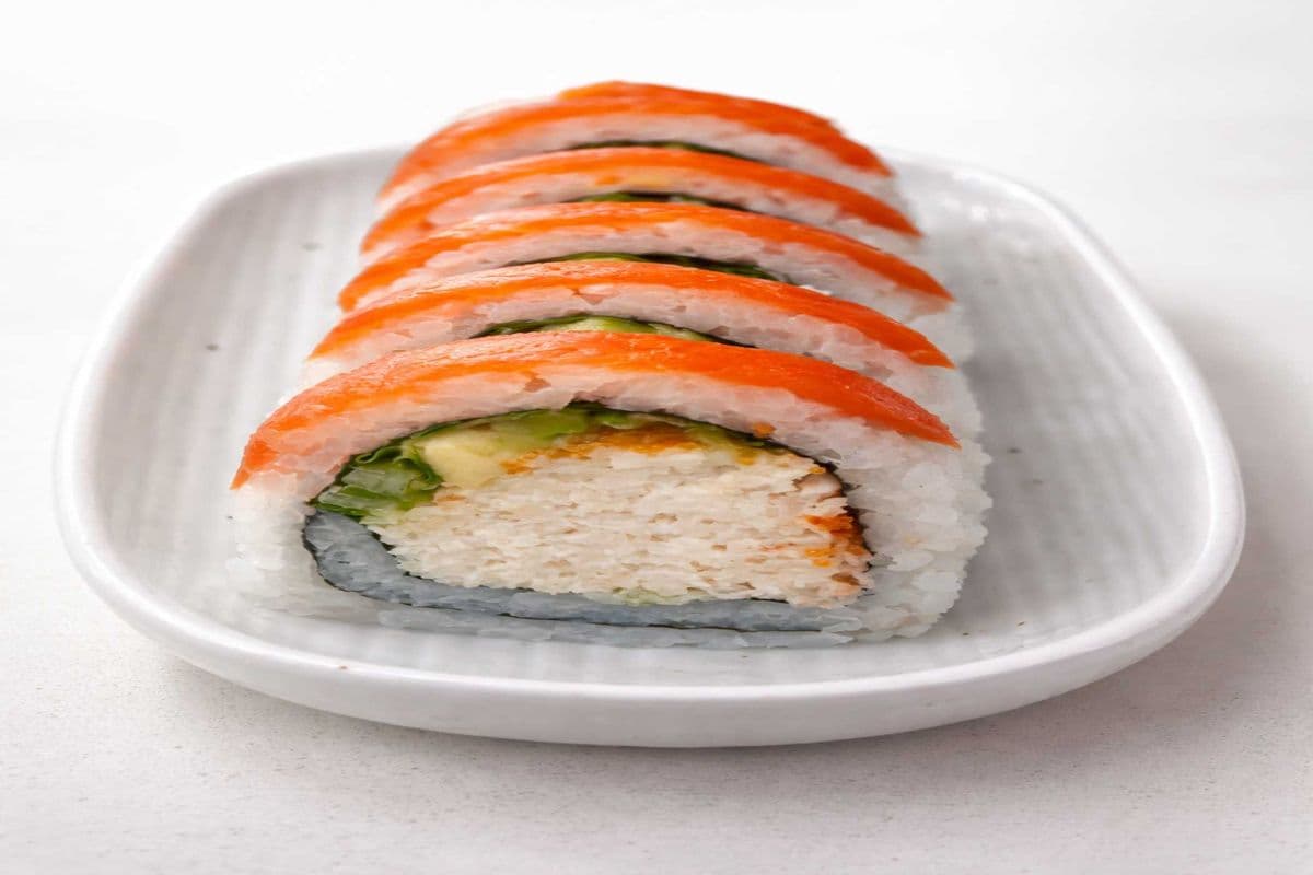 Smoked Salmon Roll (6 pcs)