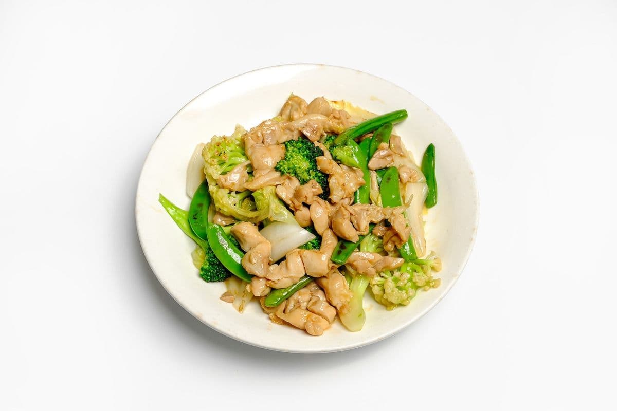 Sauteed Chicken w. Mixed Vegetable 什菜炒雞片