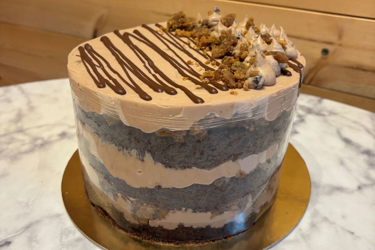 Double chocolate cake