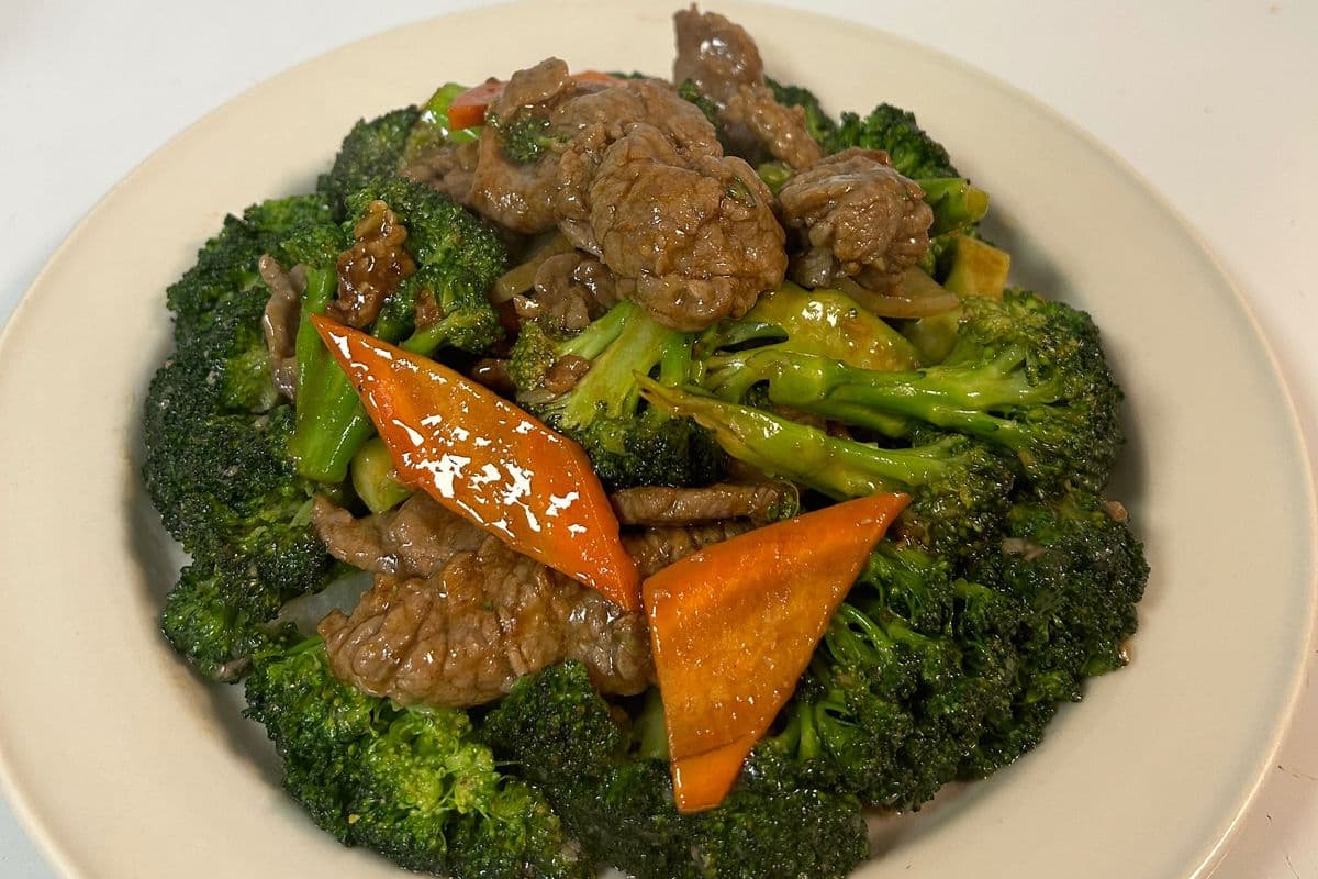 32. Beef with Broccoli