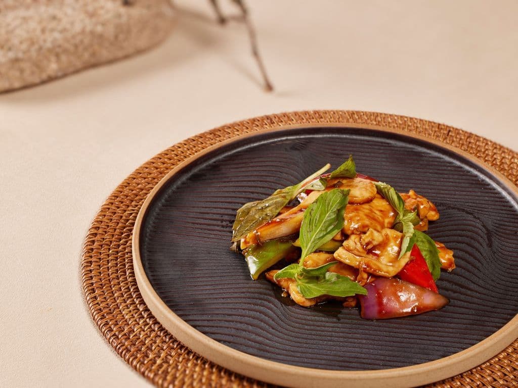 Spicy Basil Chicken