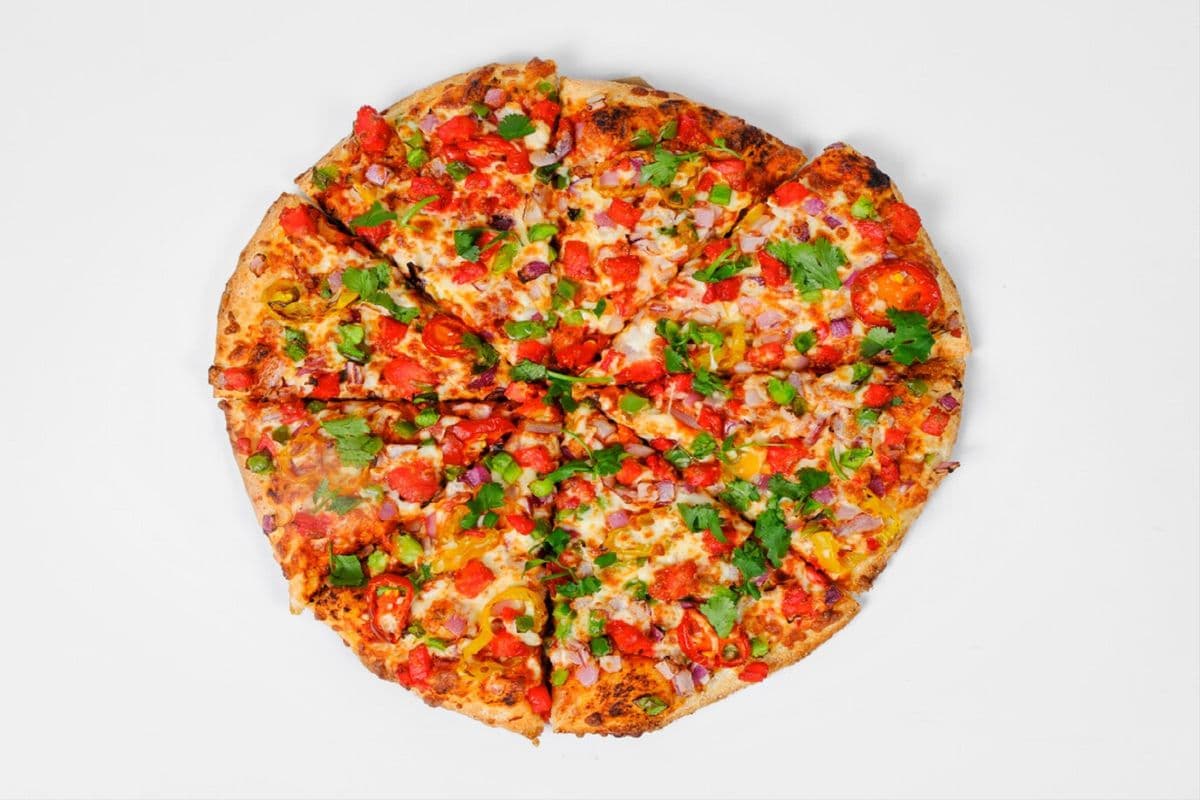 Medium Tandoori Chicken Pizza