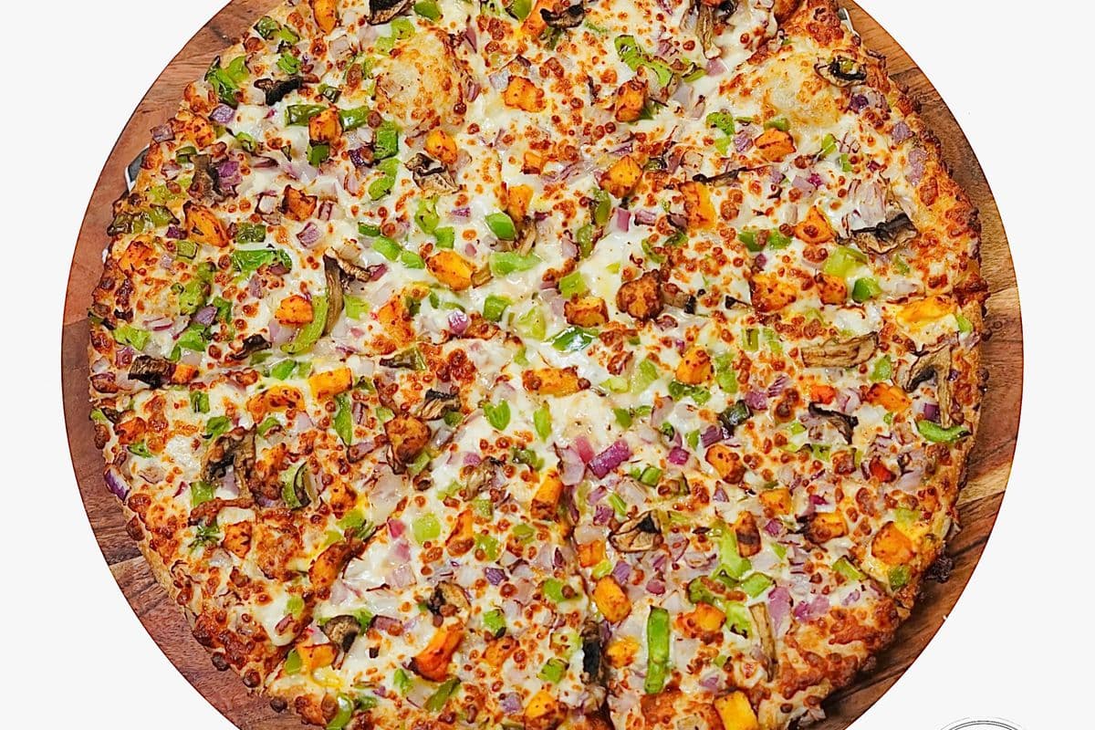 Large B-Town Chicken Pizza