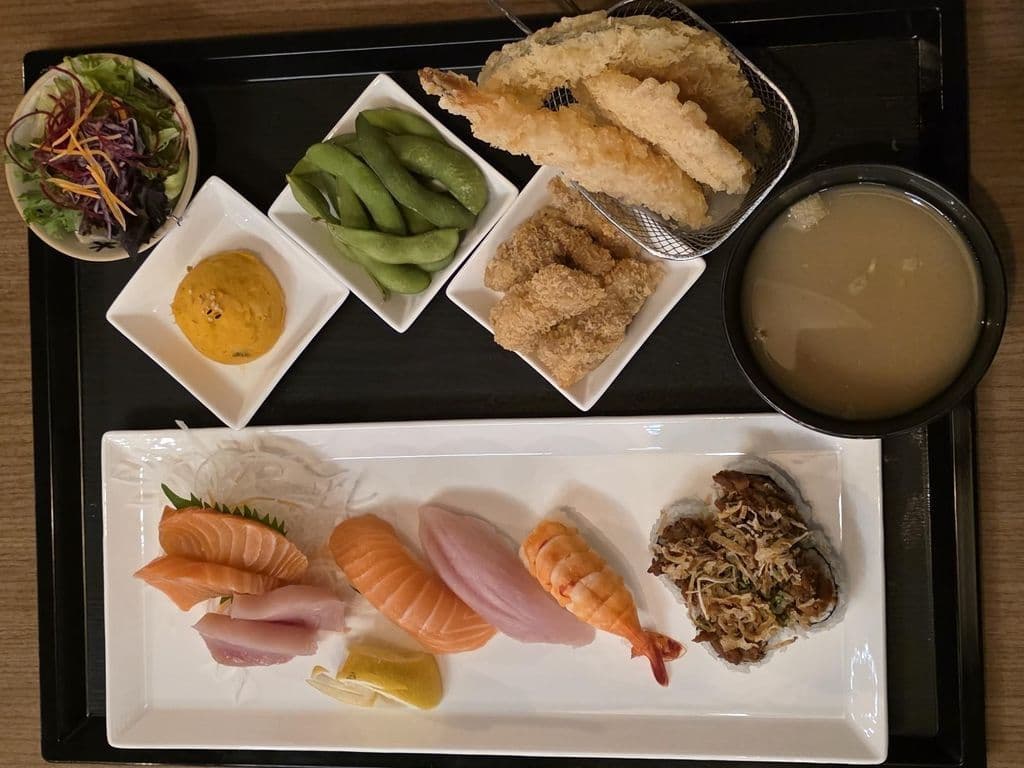 Sashimi Sushi Special Set