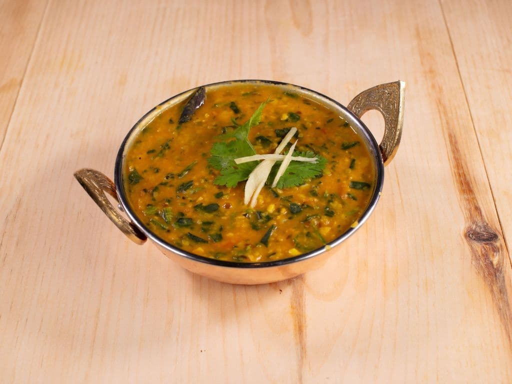 DAAL WITH SPINACH