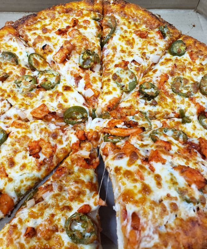 18" Giant Chicken Delight Pizza