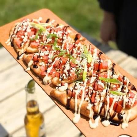 BRUSCHETTA FLATBREAD