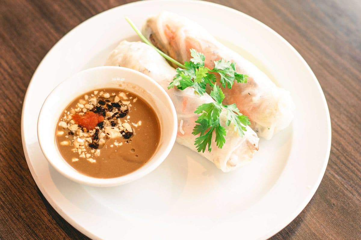 Rice Noodle Wraps ( 2 Rolls )