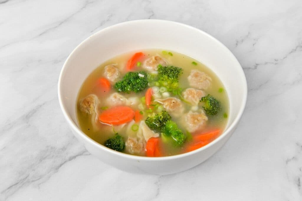 Wonton Soup 10 pcs