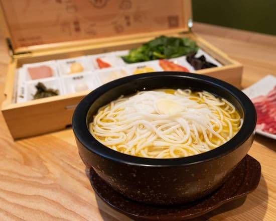 Yunan Sour-spicy flavour soup / 云南傣味酸汤米线