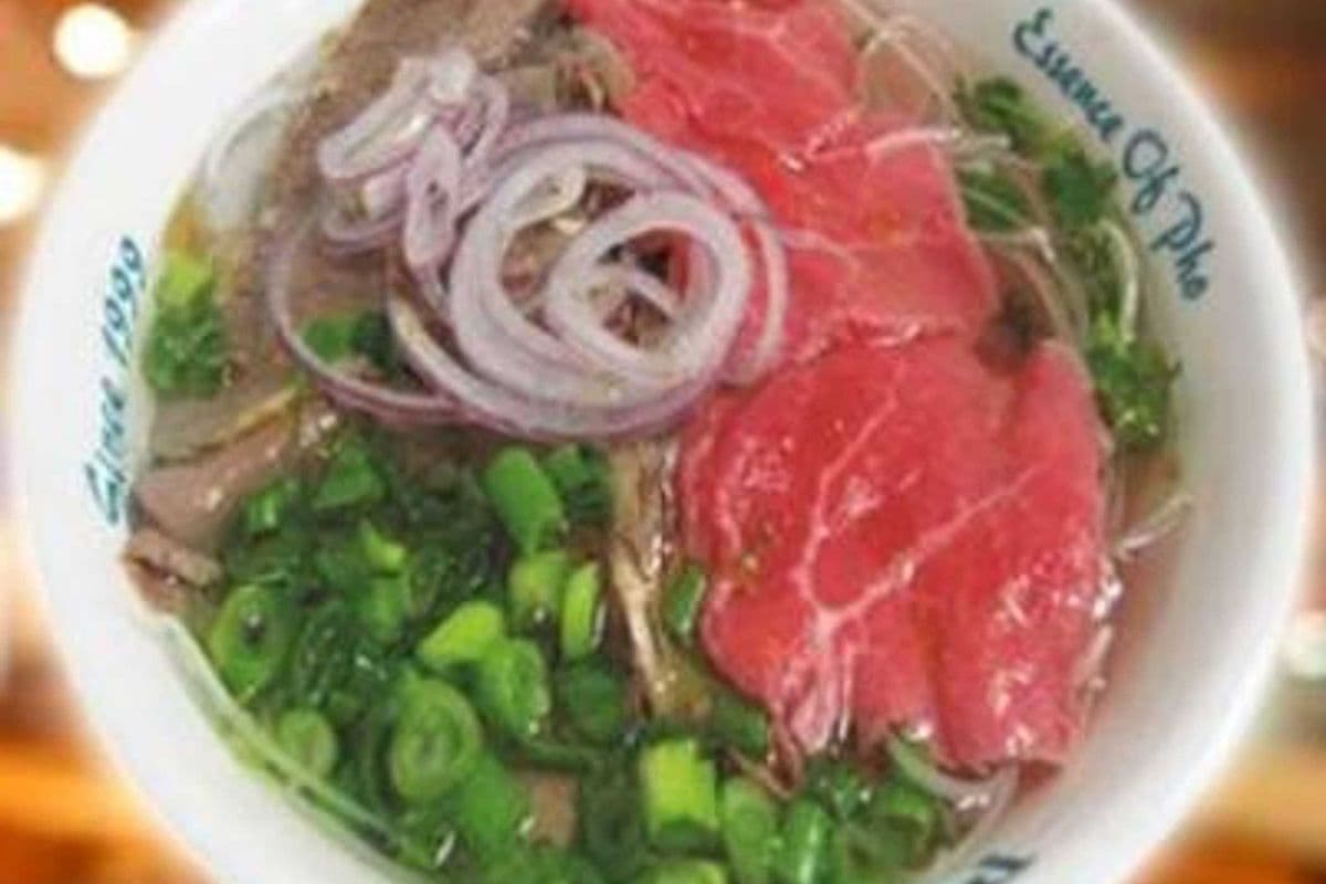 5. Noodle Soup with Steak, Well-Done Brisket, and Fatty Brisket