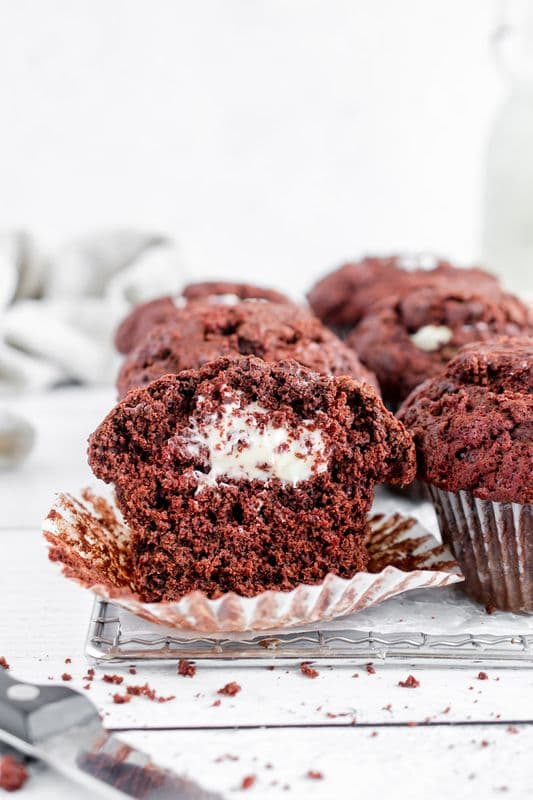 Red Velvet Muffin (V)