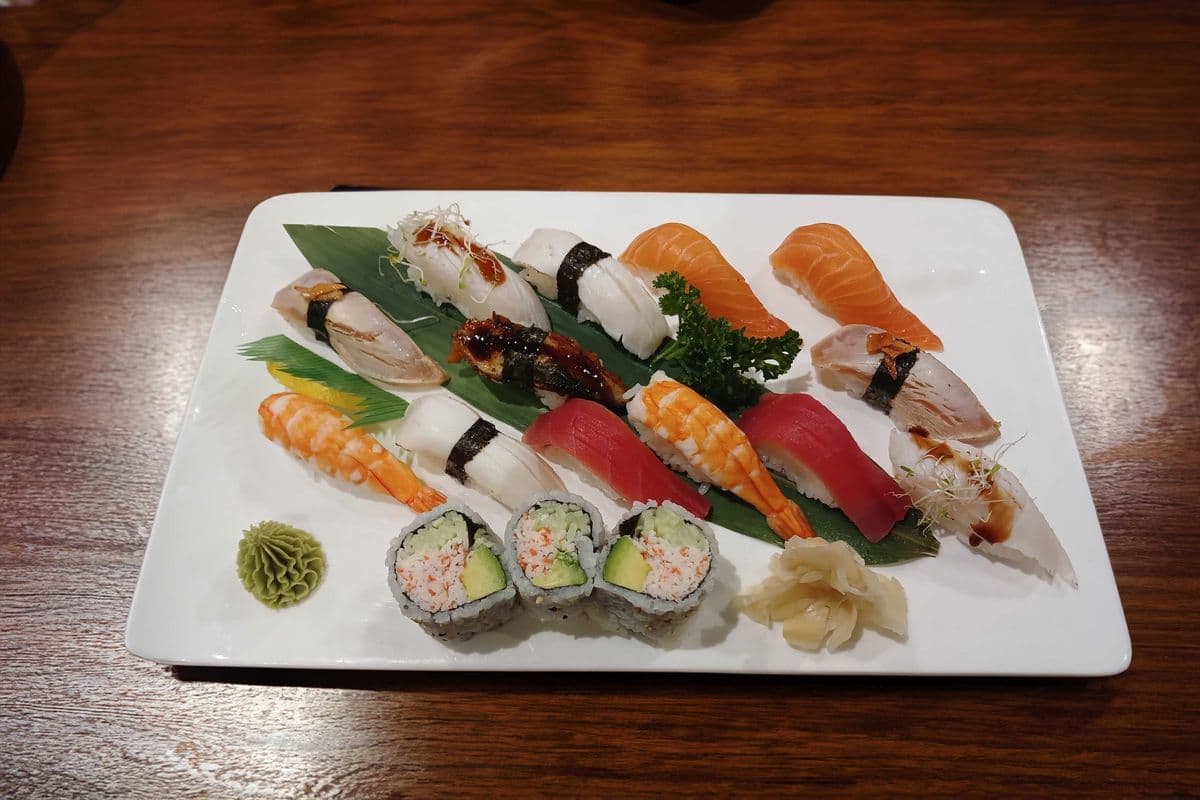 Sushi & Roll B