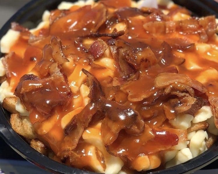 Petite Poutine Bacon / Small Bacon Poutine