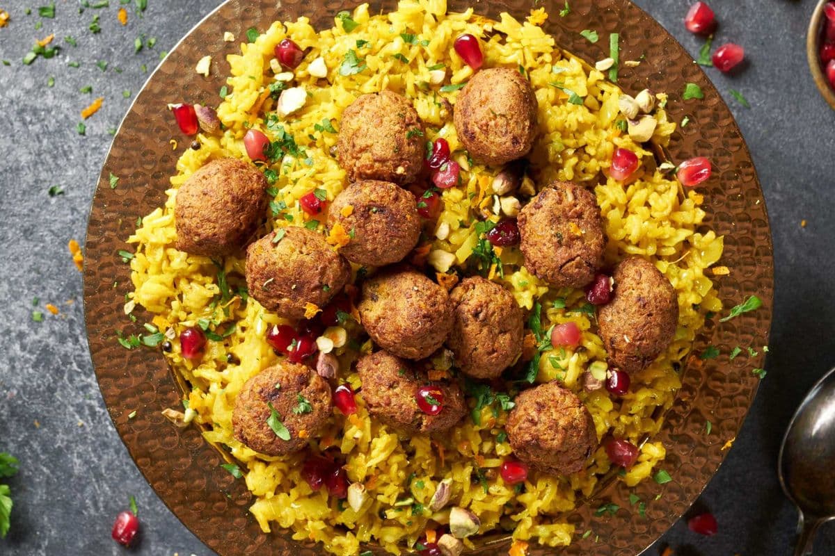 Falafel Pieces On Seasoned Basmati Rice Express Pack (6 pcs)