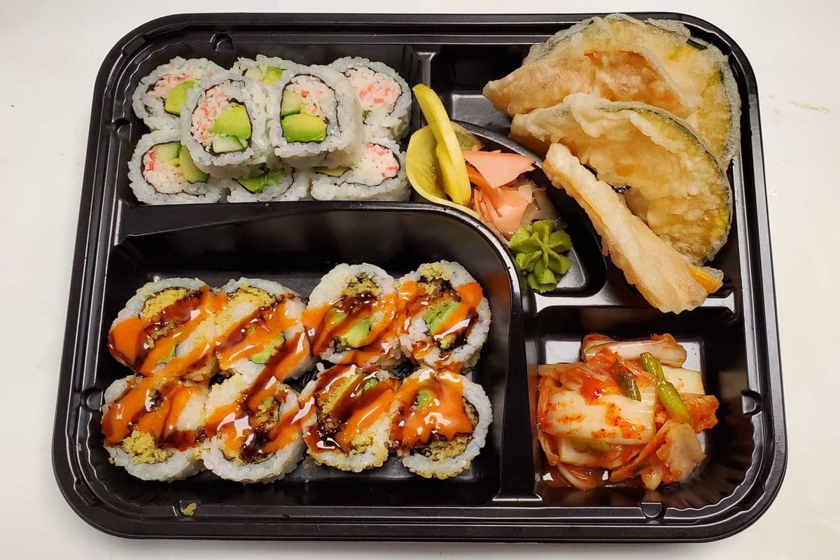 Tempura Shrimp Roll & Spicy Salmon Roll