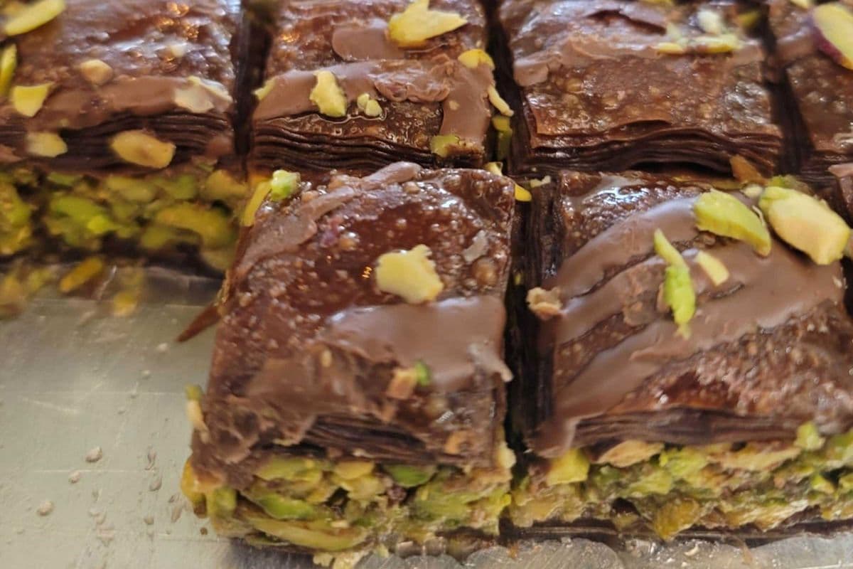 Baklawa - Chocolate & Pistachio