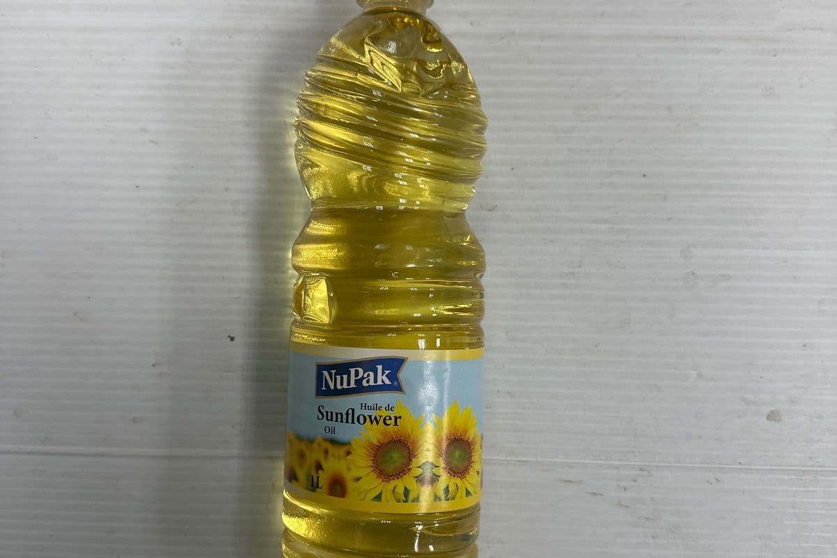 Nupak Sunflower Oil (1L)