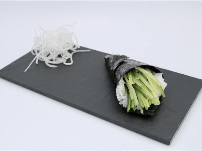 Cucumber Hand Roll (1pc)