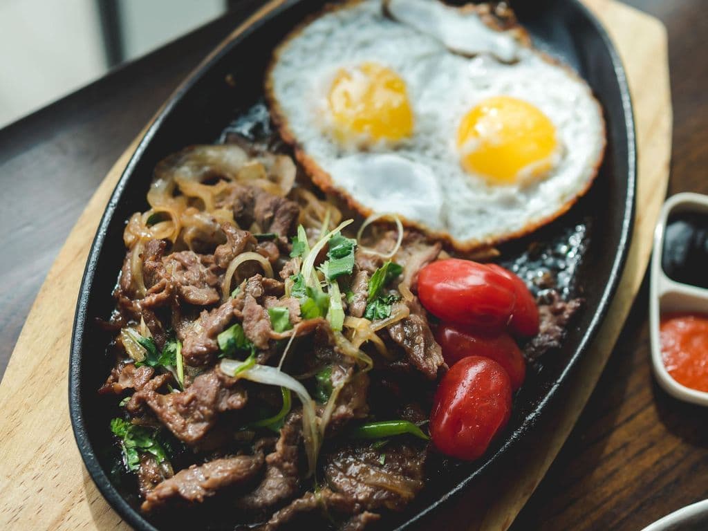 Sizzling Beef & Eggs