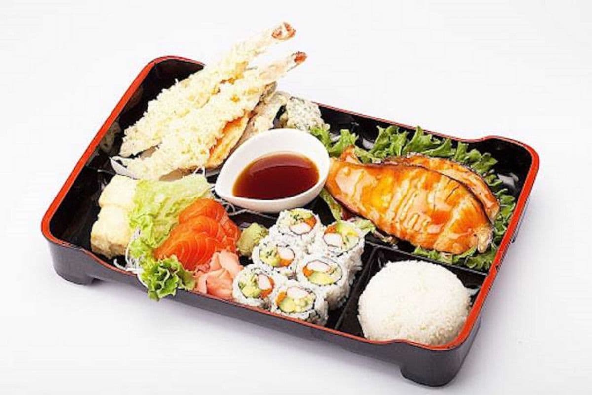 Deluxe Bento Box ( )